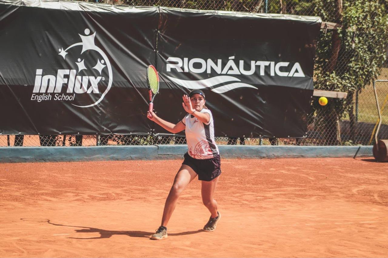 Tennis - Photo 2